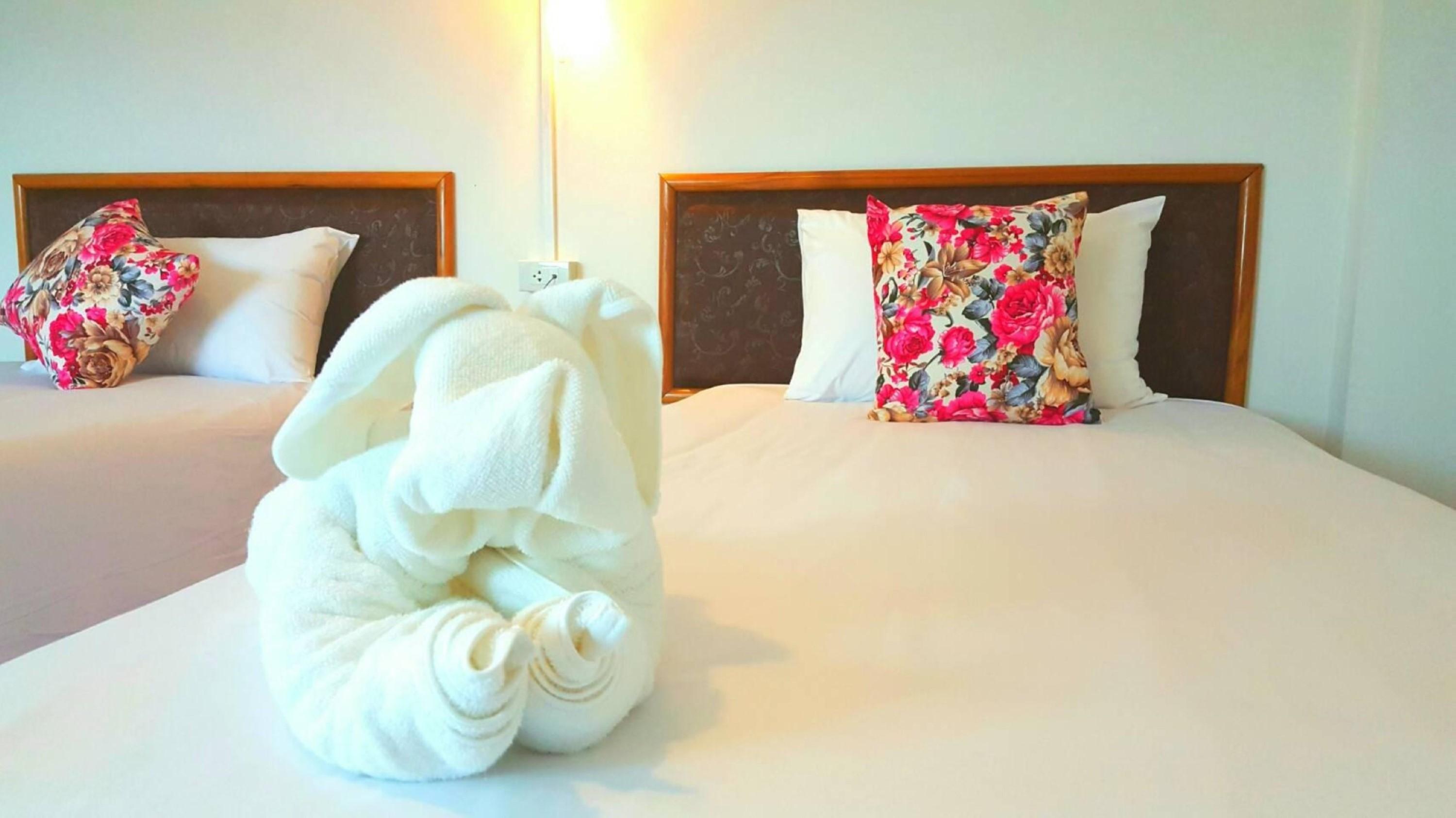 Hotel De Ratt Пхукет Экстерьер фото