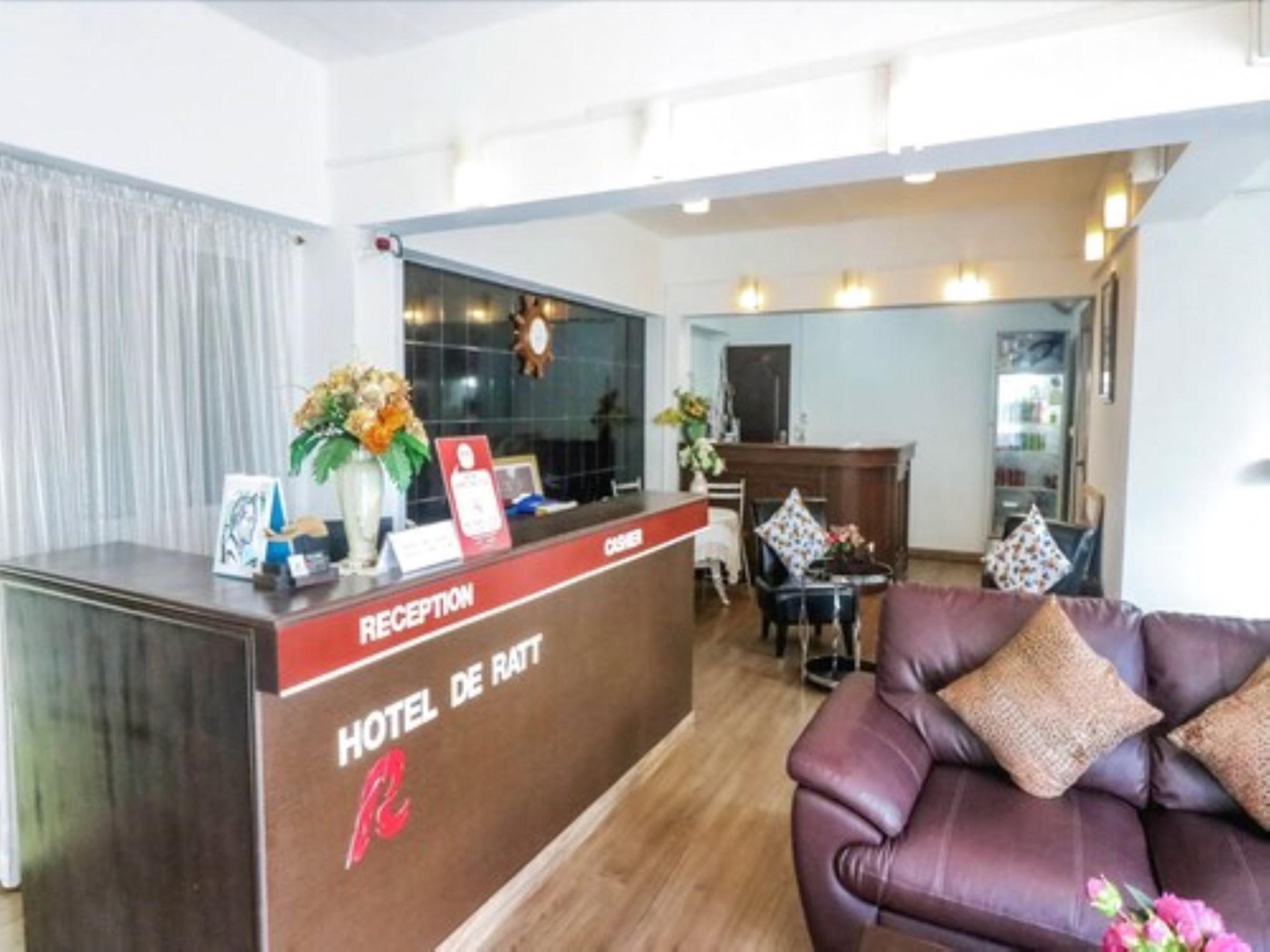 Hotel De Ratt Пхукет Экстерьер фото